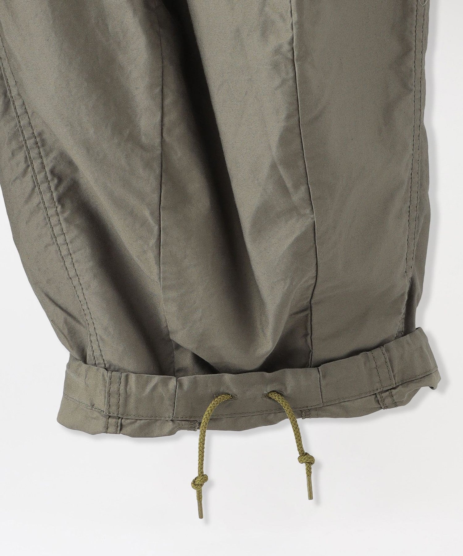 2352-63R7455477__M,77,