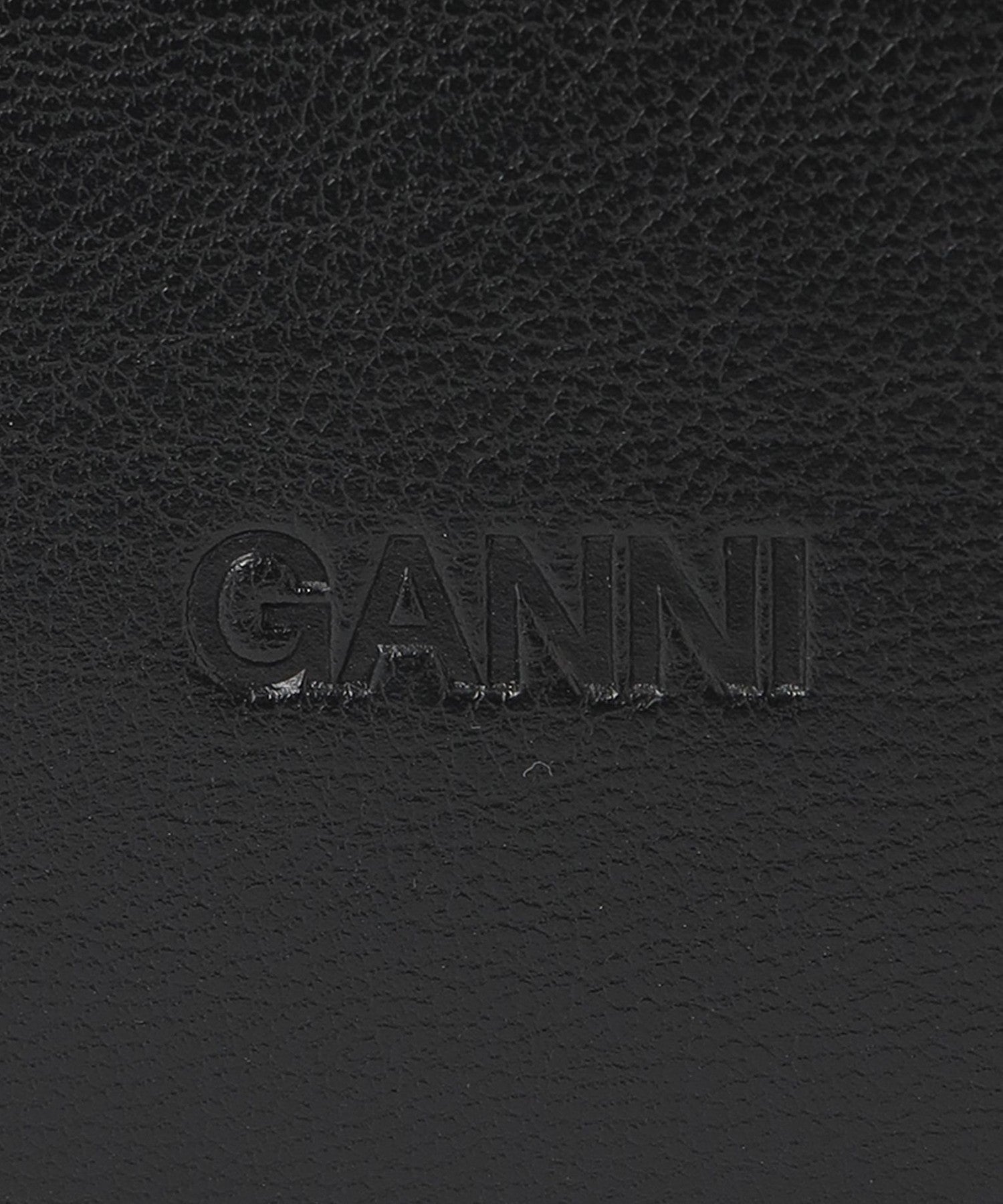 2352-6411041309__M,09,