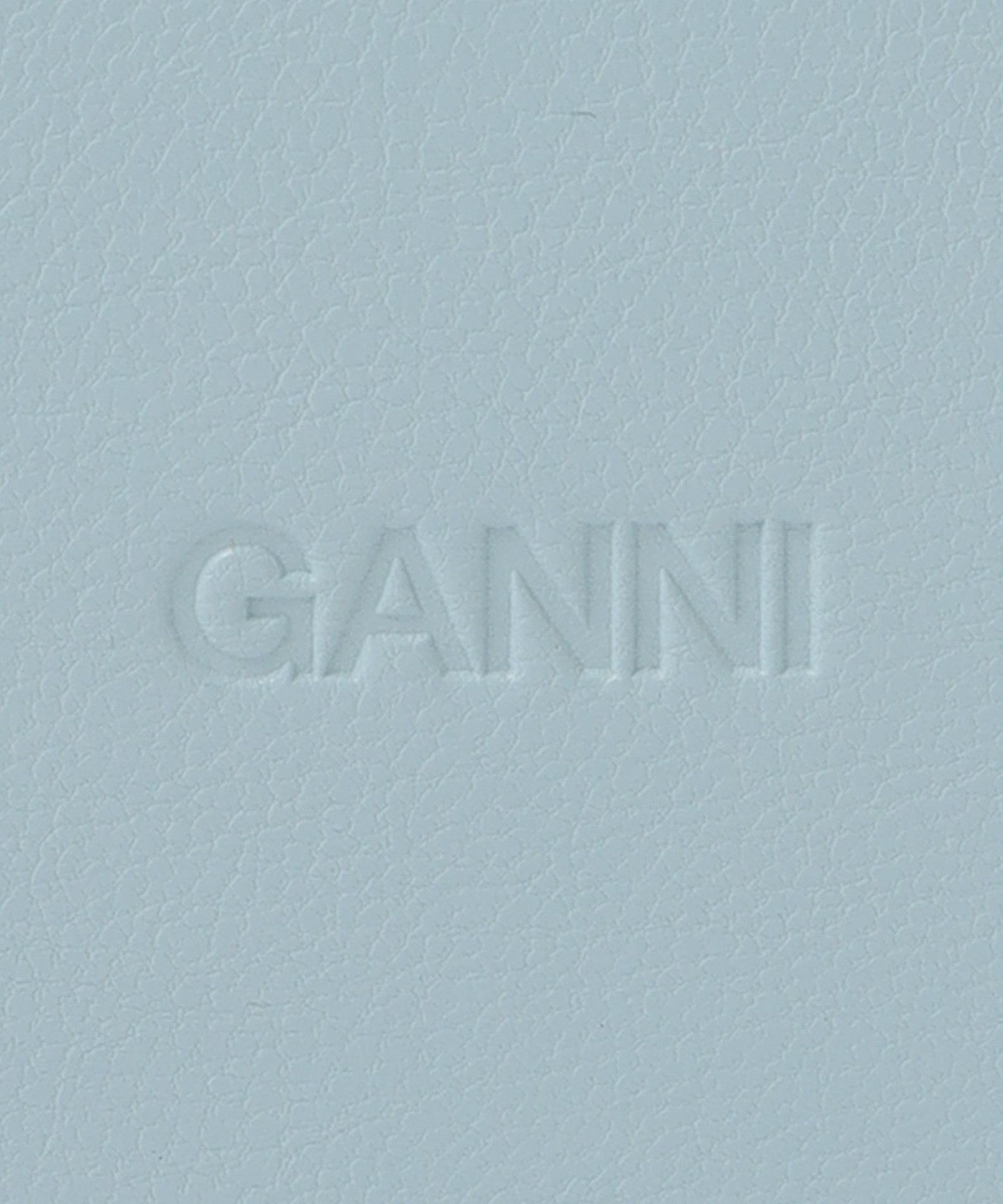 2352-6411041422__L,22,