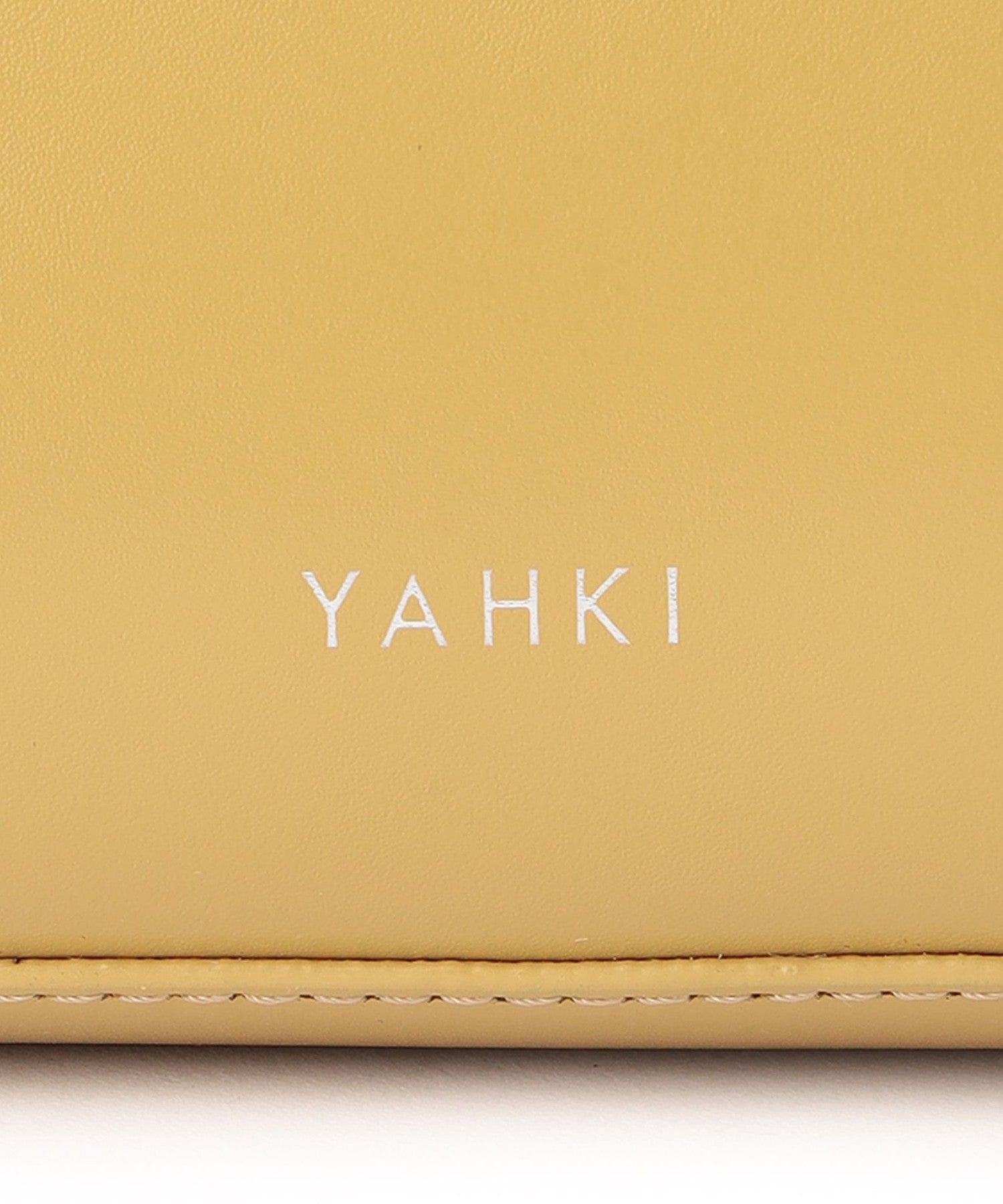 2352-6411660153__F,53,