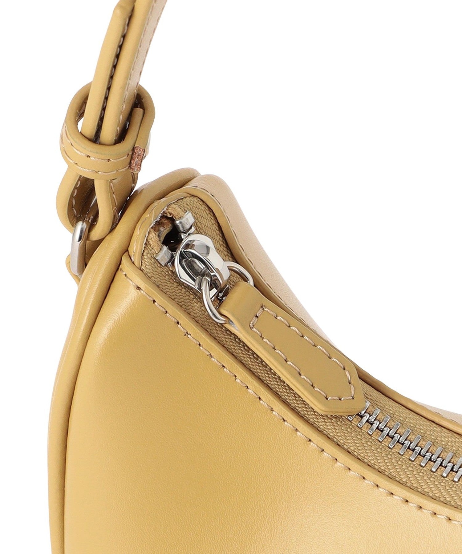 2352-6411660253__G,53,