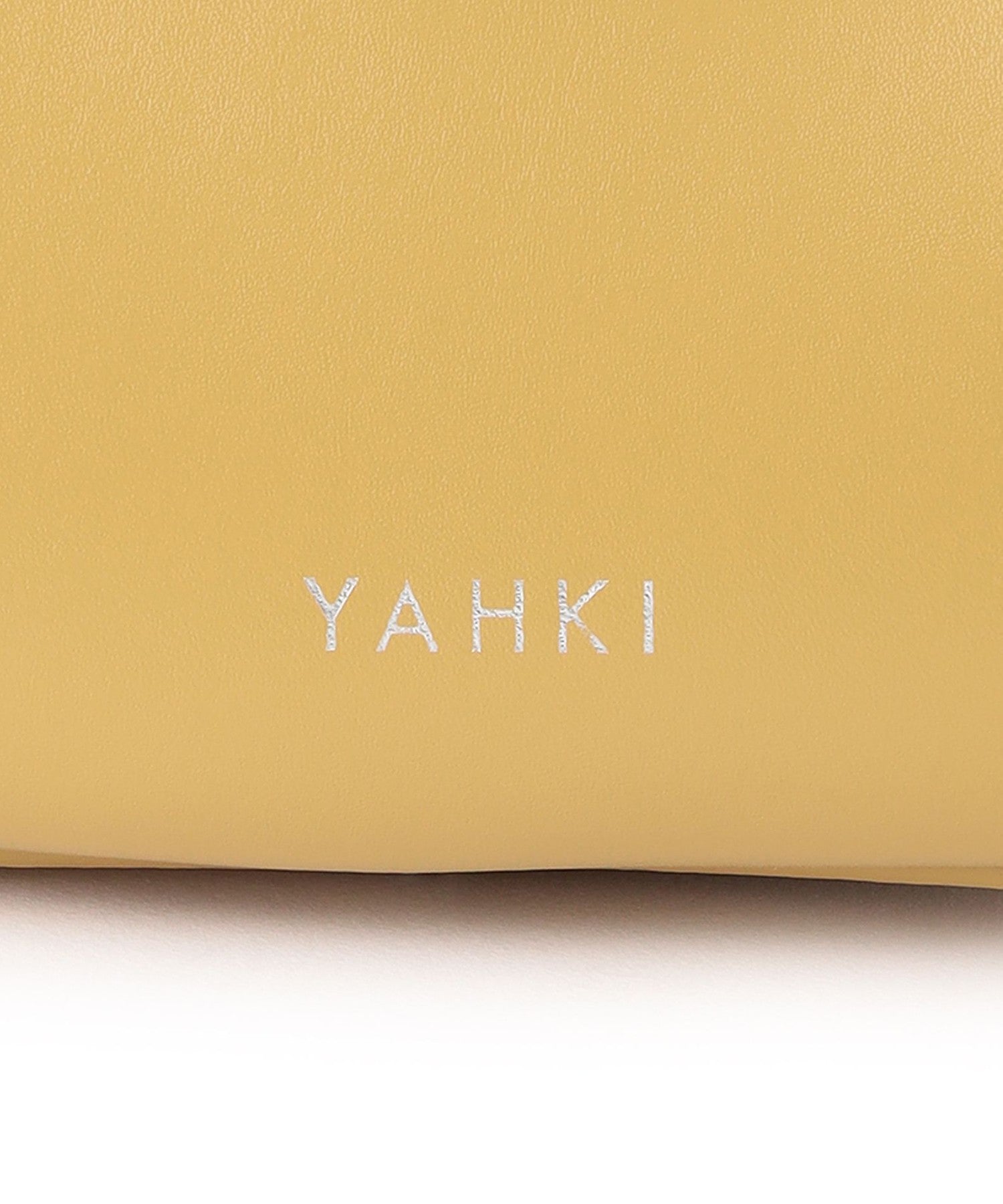 2352-6411660253__H,53,