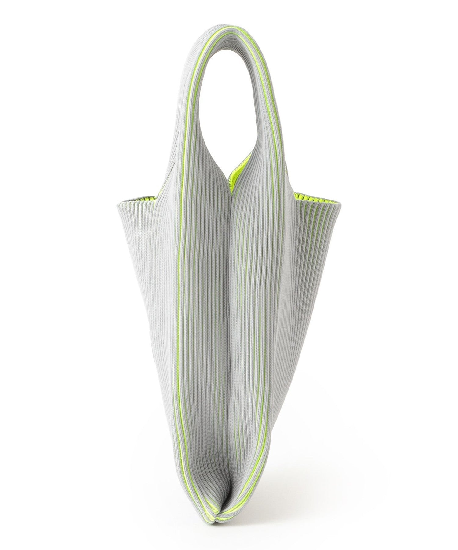 2352-6411845305__H,05,