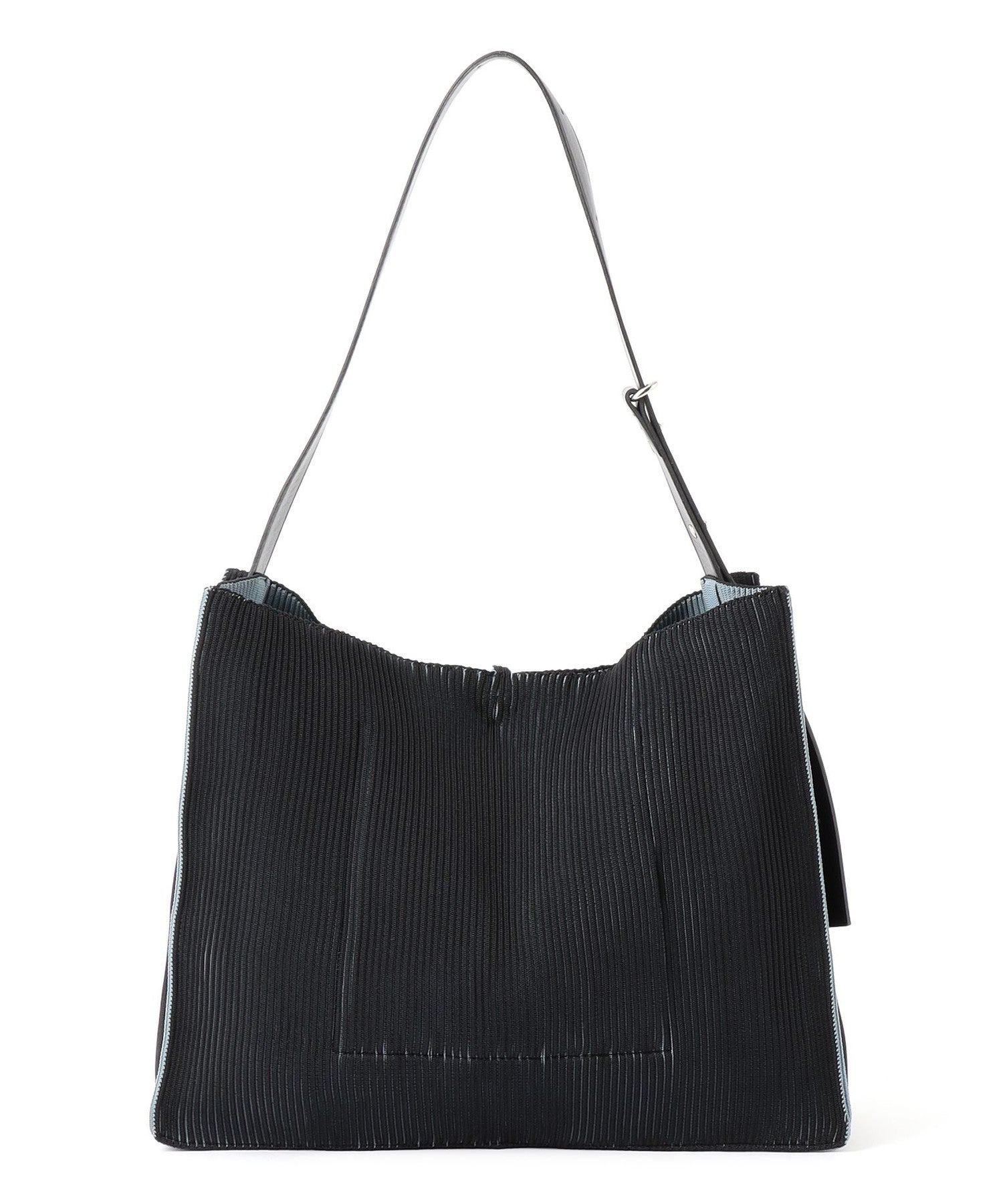 2352-6411845409__I,09,