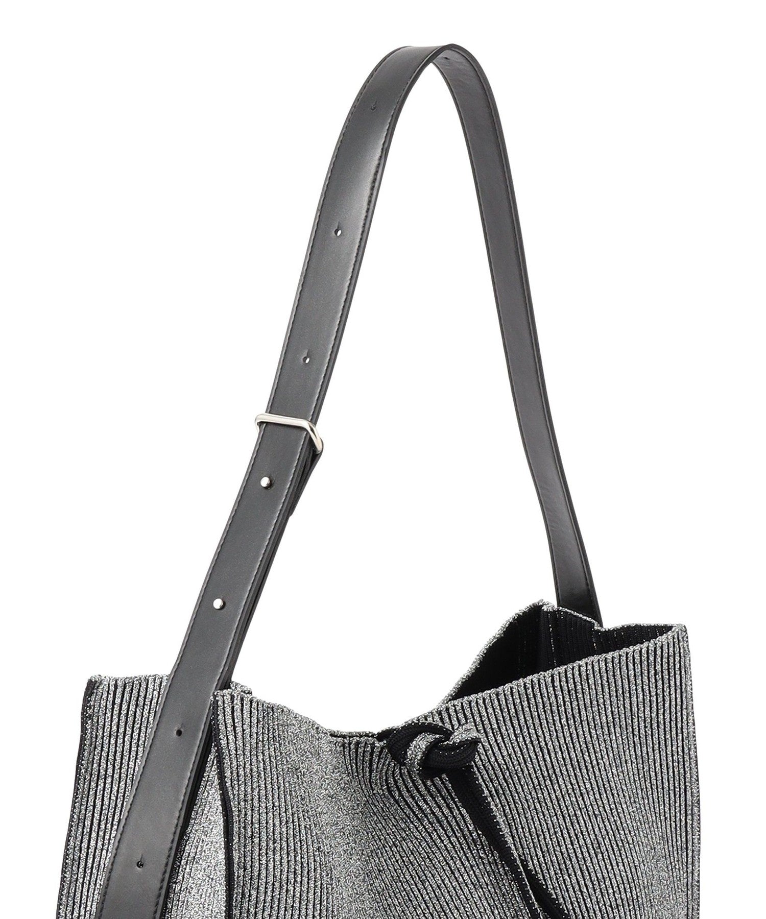 2352-6411845592__L,92,