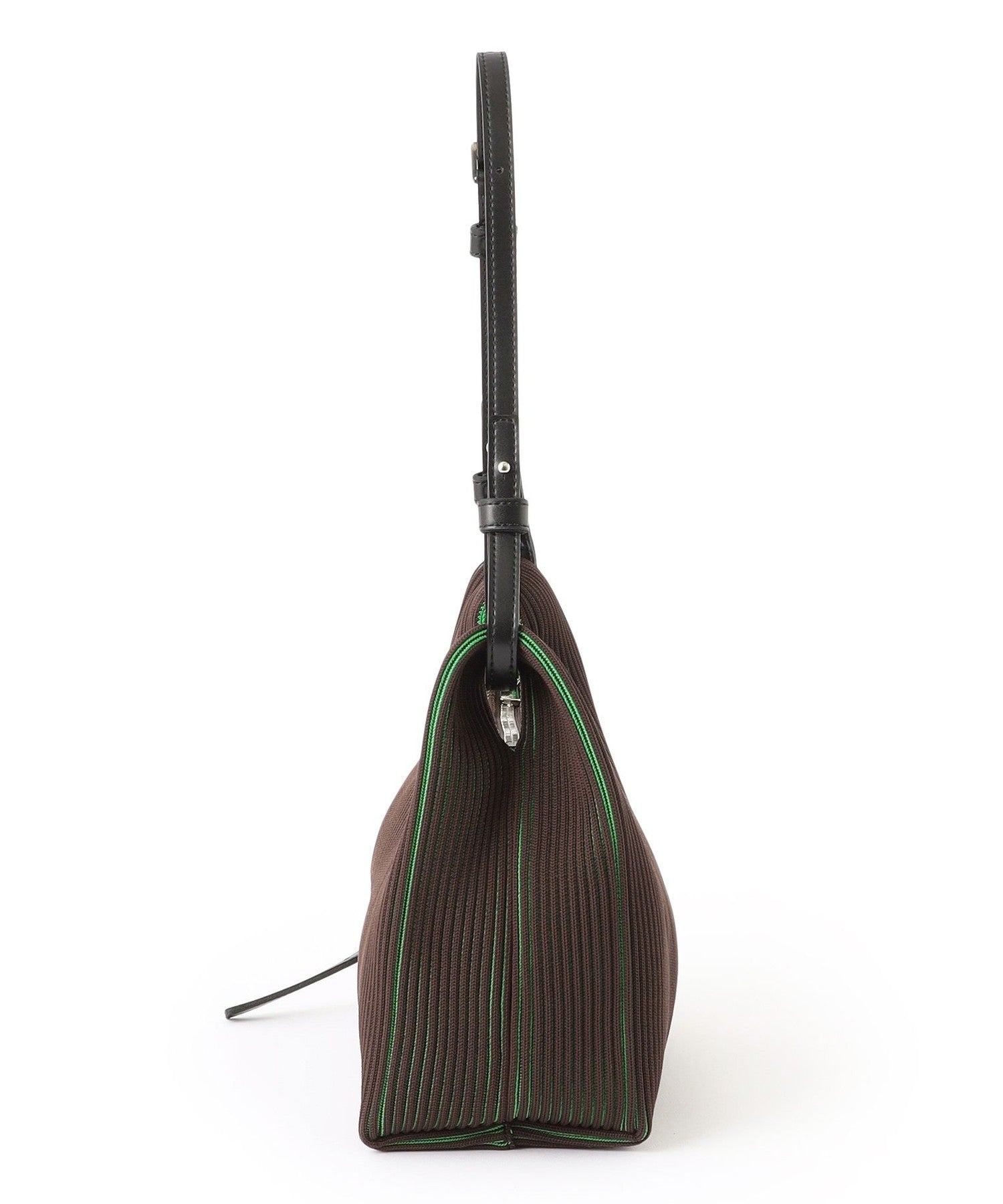 2352-6411860057__H,57,