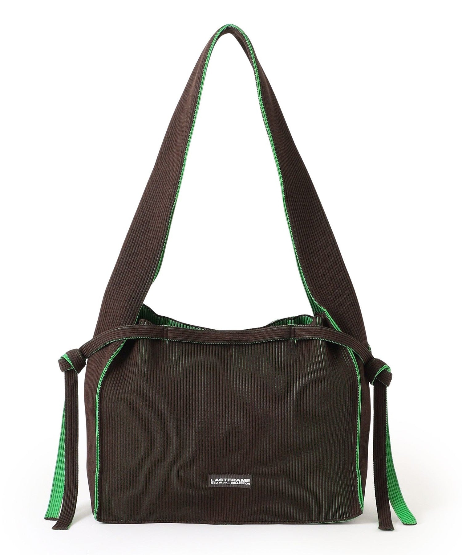 2352-6411860157__,57,