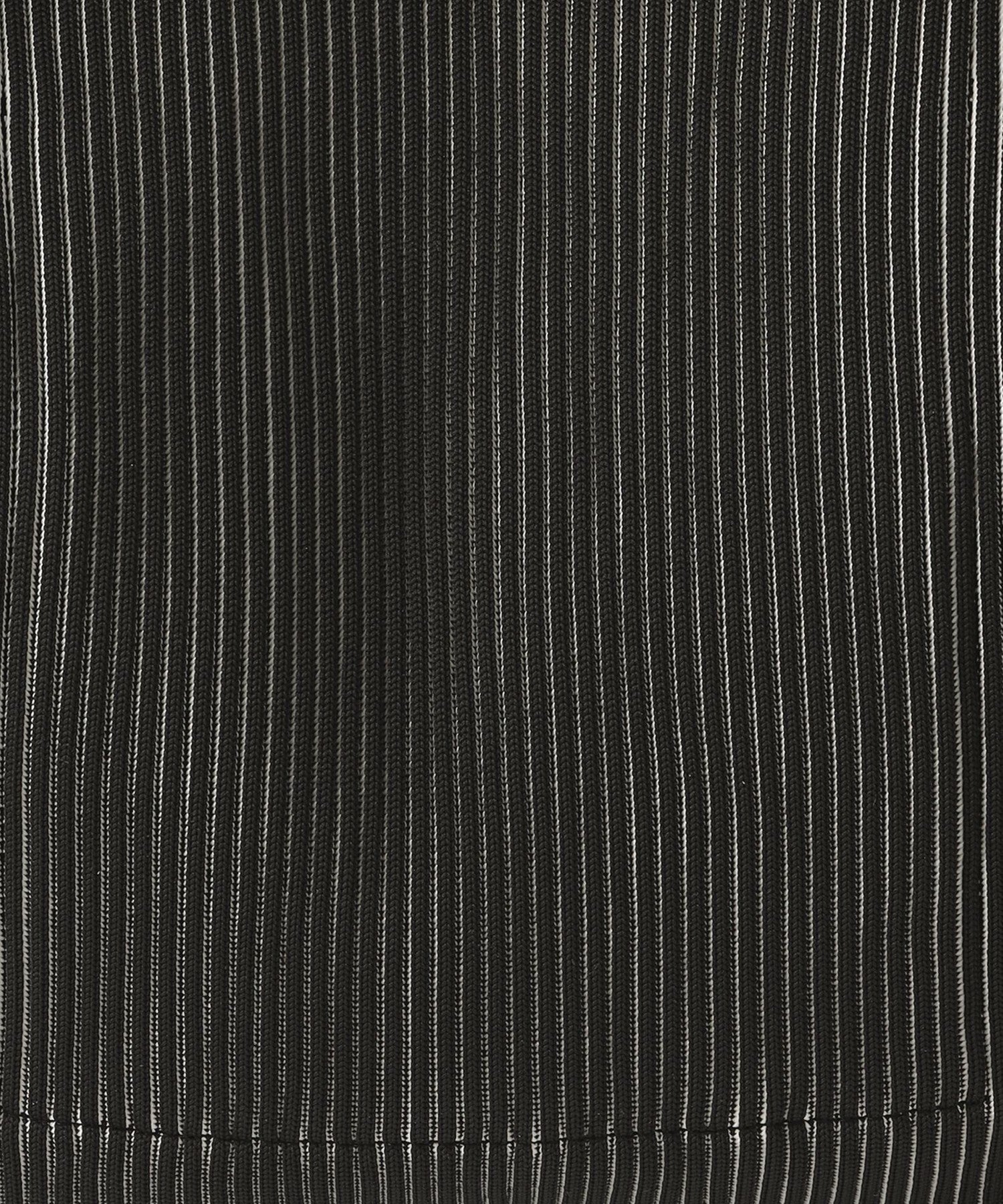 2352-6411860157__P,57,