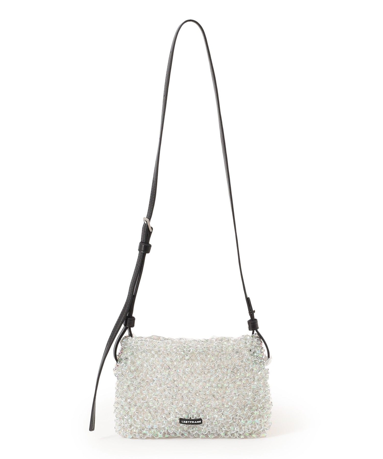 2352-6411860392__P,92,