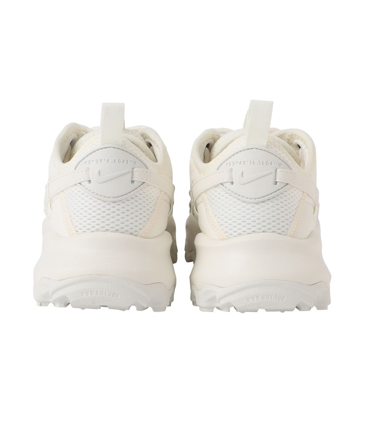 2352-6445135101__B,01,