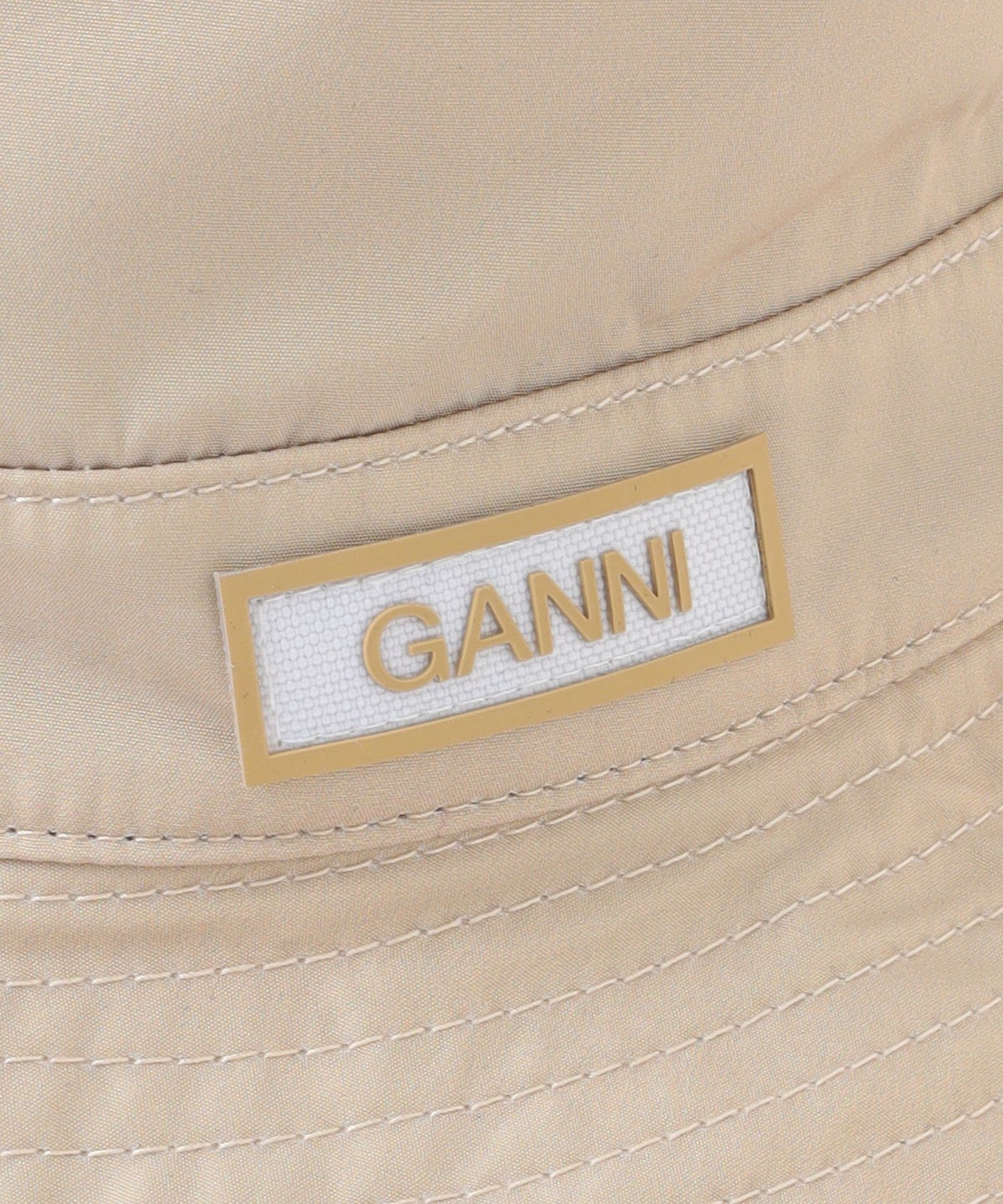 2352-6451026141__D,41,