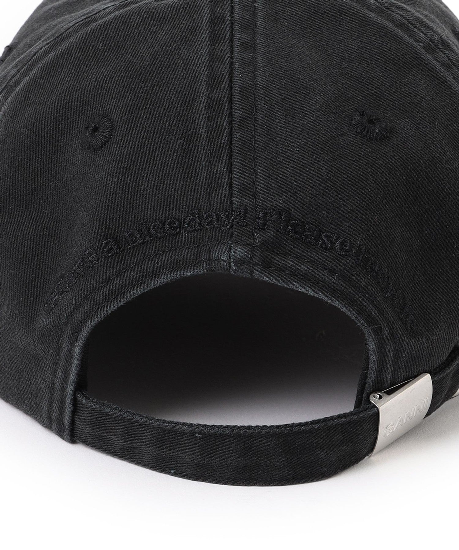 2352-6451051309__E,09,