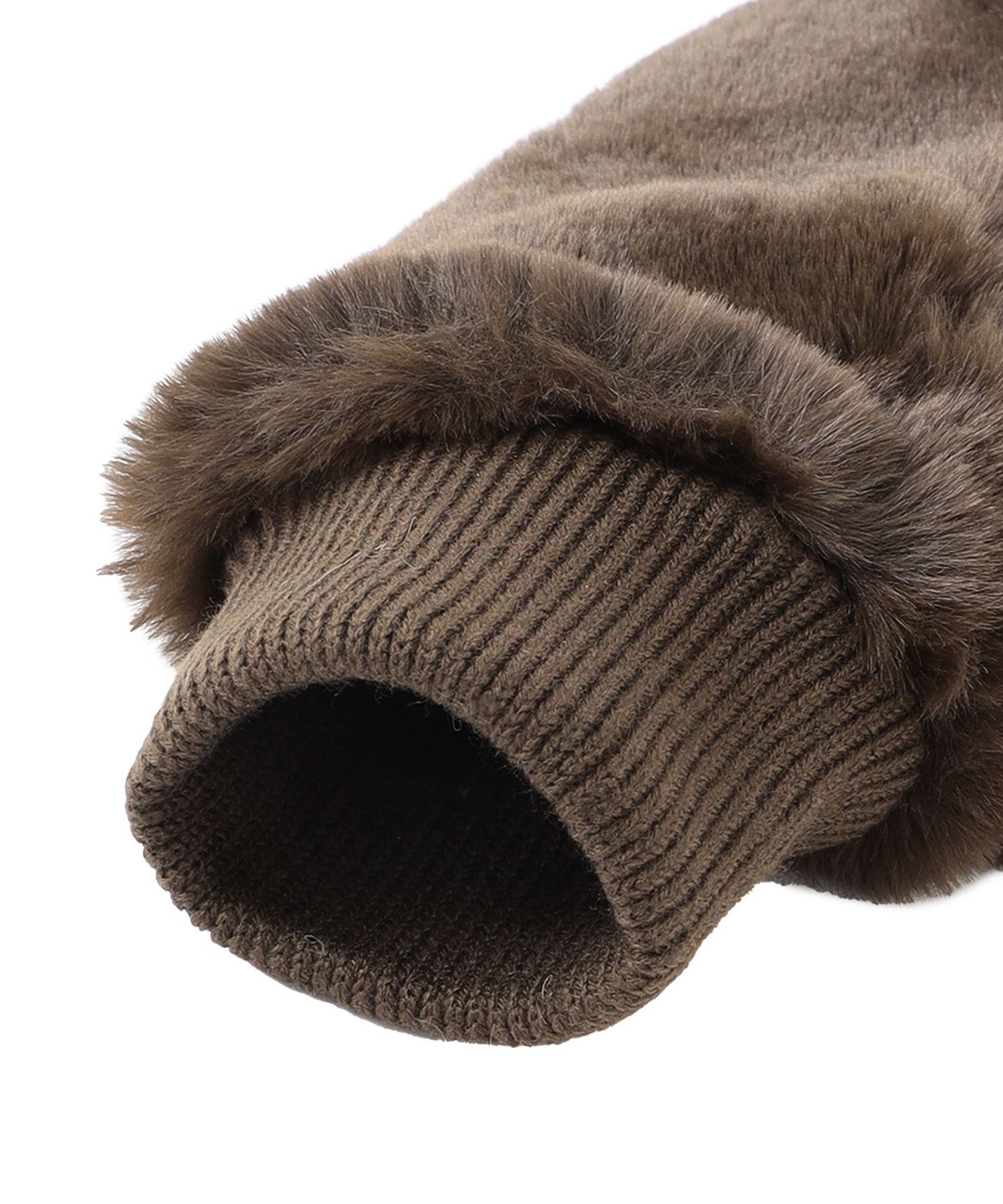 2352-6461925557__D,57,