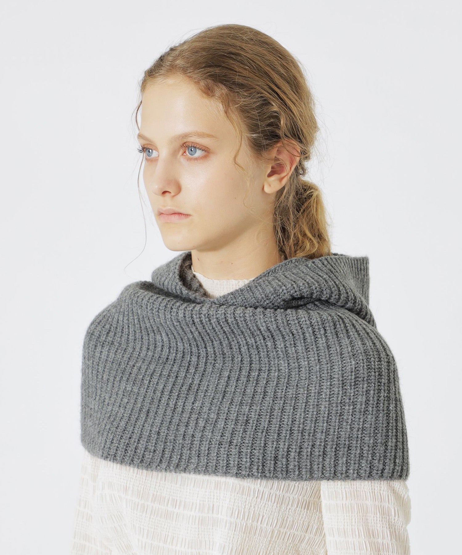 2352-6474245007__,07,