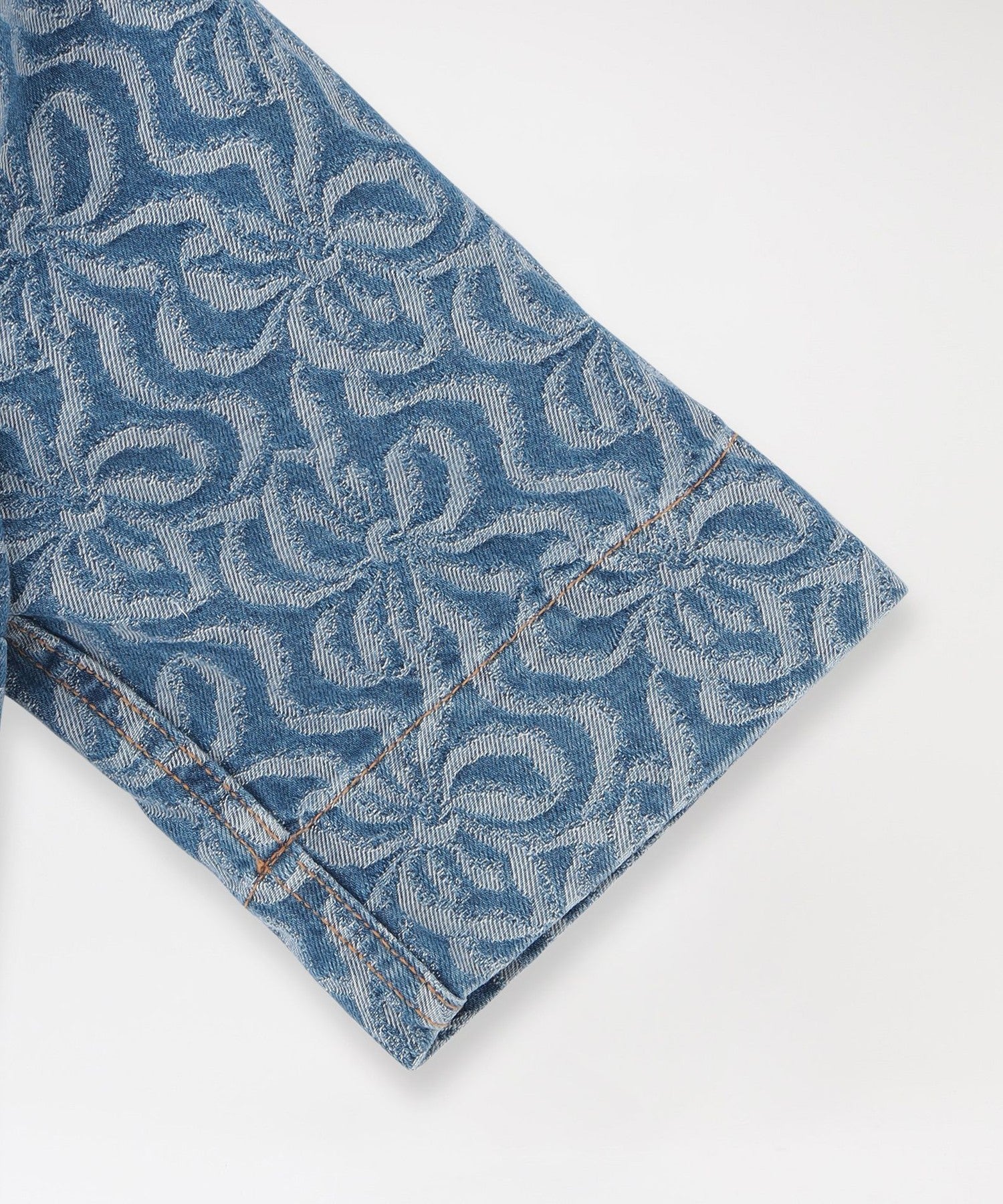 2352-64M1022125__C,25,