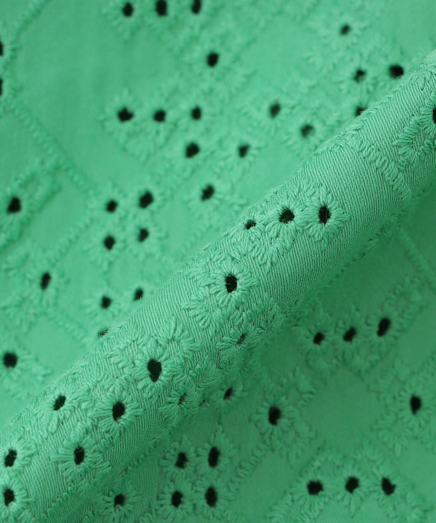 2352-64M6536774__N,74,