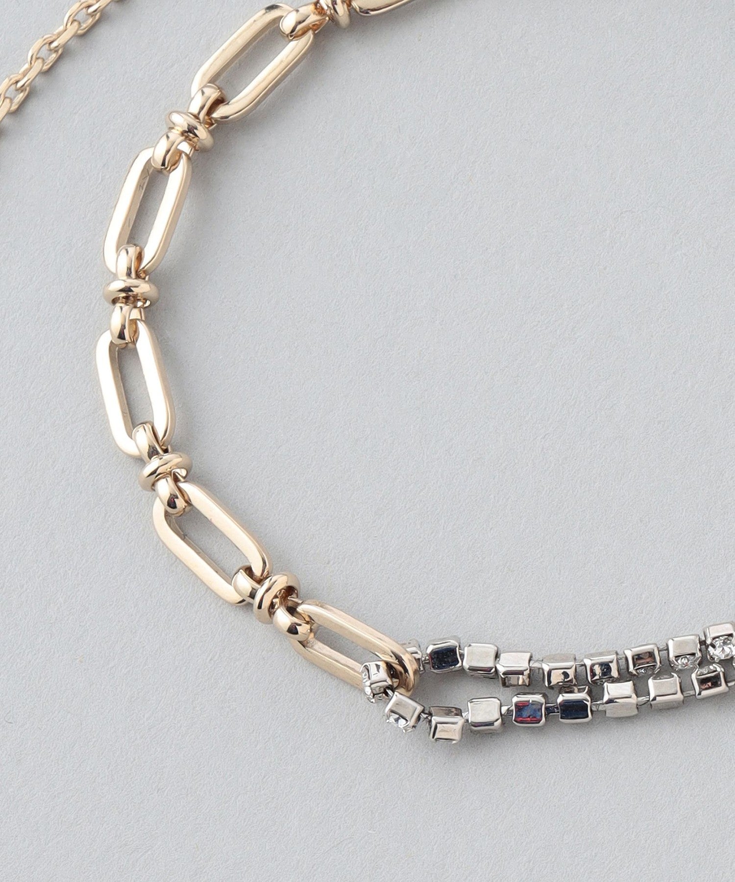 2352-64V5820494__H,94,