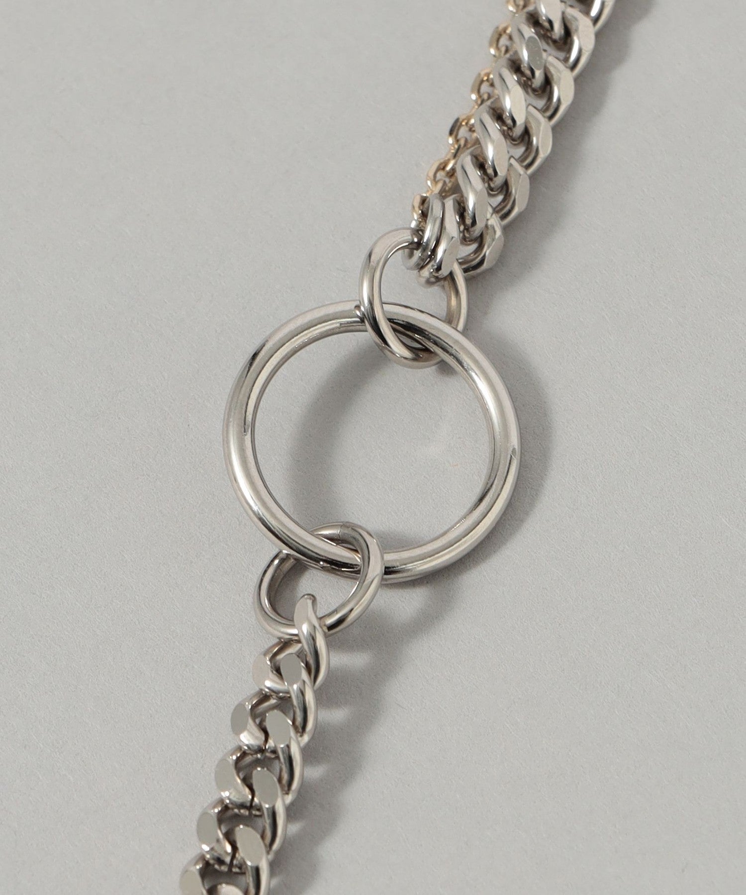 2352-64V5845792__J,92,