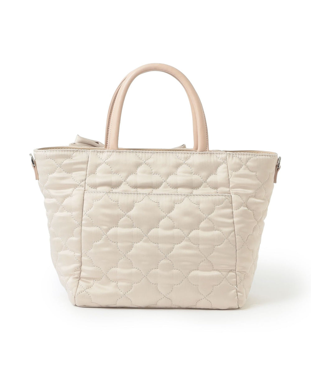 サテンフラワーキルトトートバッグ(バッグ・ポーチ)｜TO BE CHIC