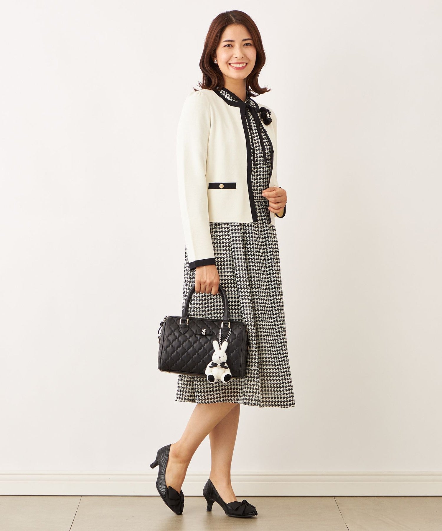 2361-W513463409__L,09,