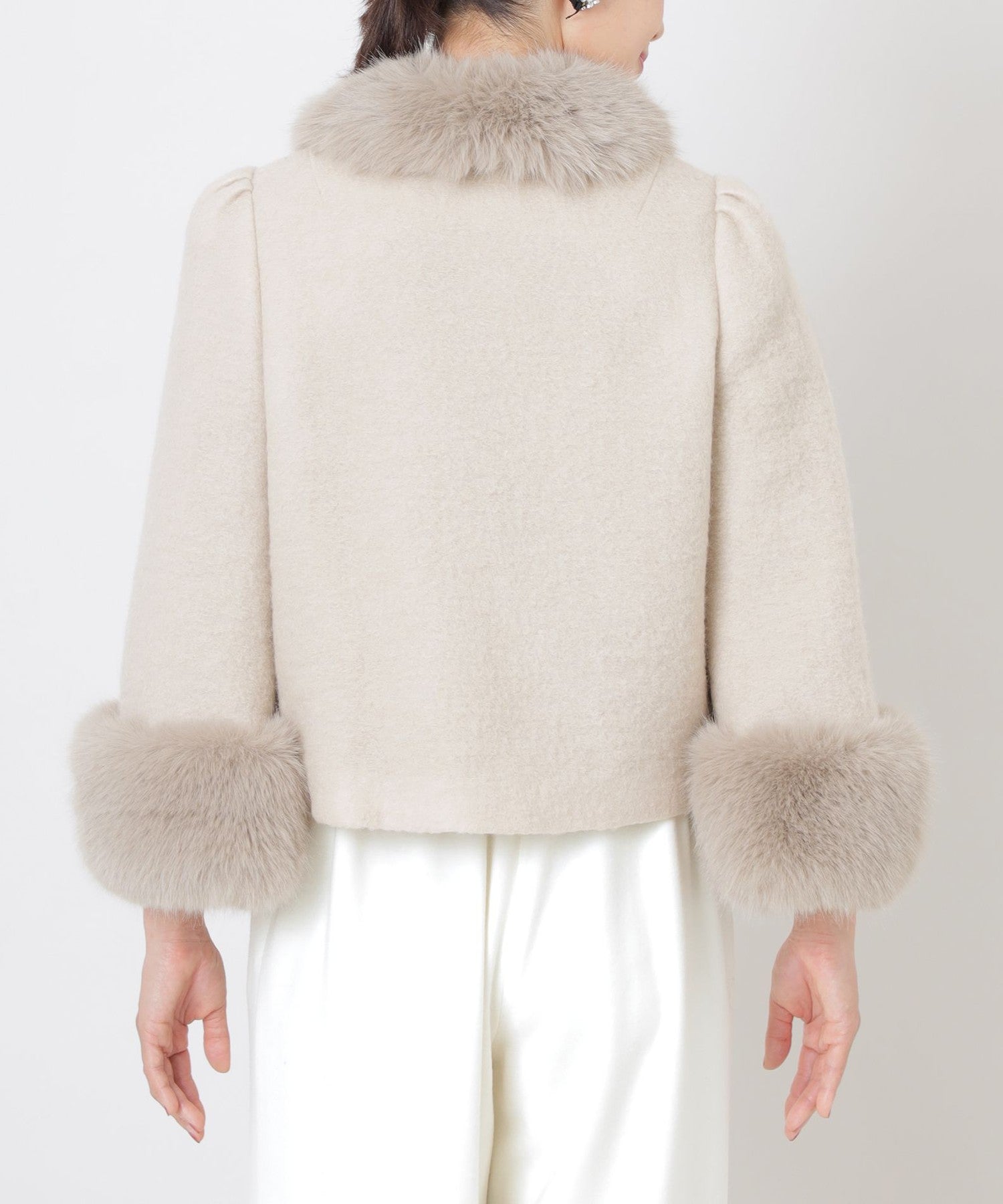 2361-W573024840__E,40,