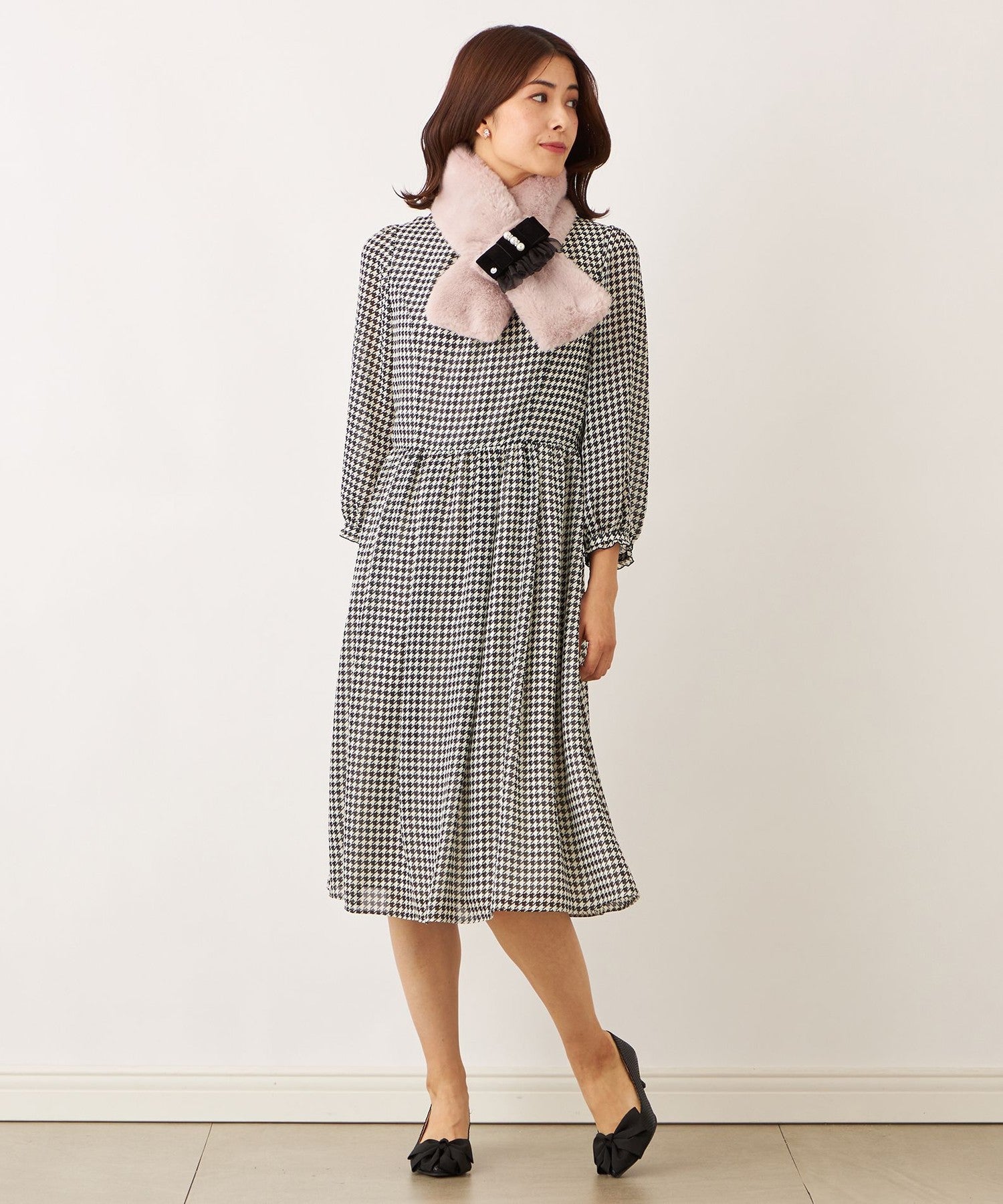 2361-W573763712__I,12,