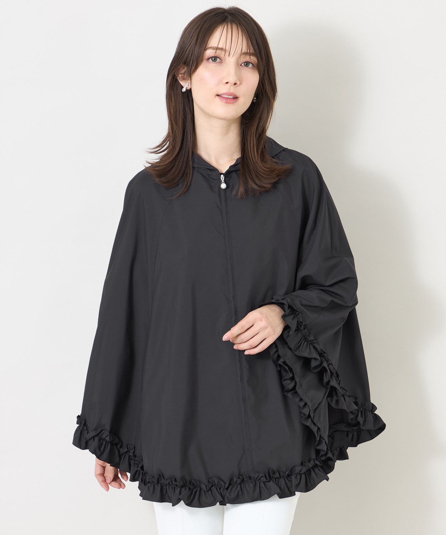 フリルポンチョ(ジャケット)｜TO BE CHIC(トゥー ビー シック)の