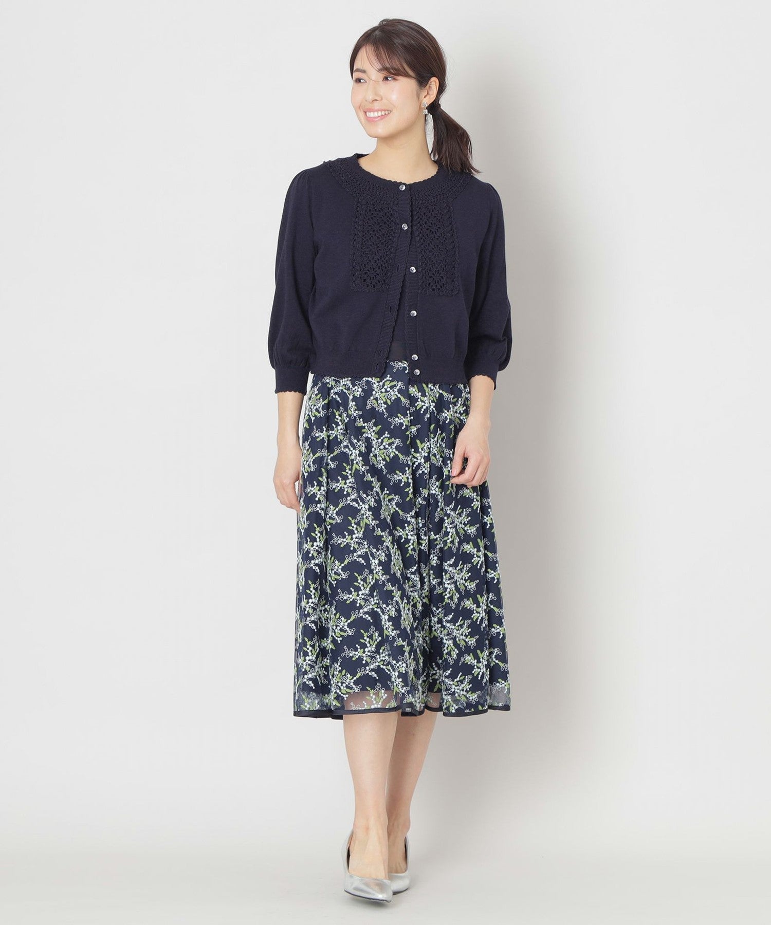 2361-W5F0652928__J,28,