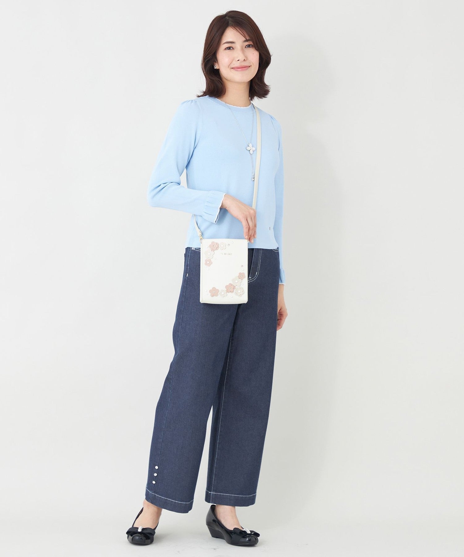 2361-W5N0472122__K,22,