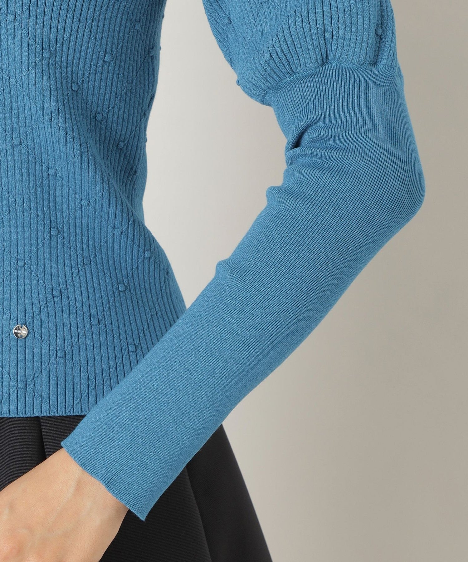 2361-W5N1145720__N,20,