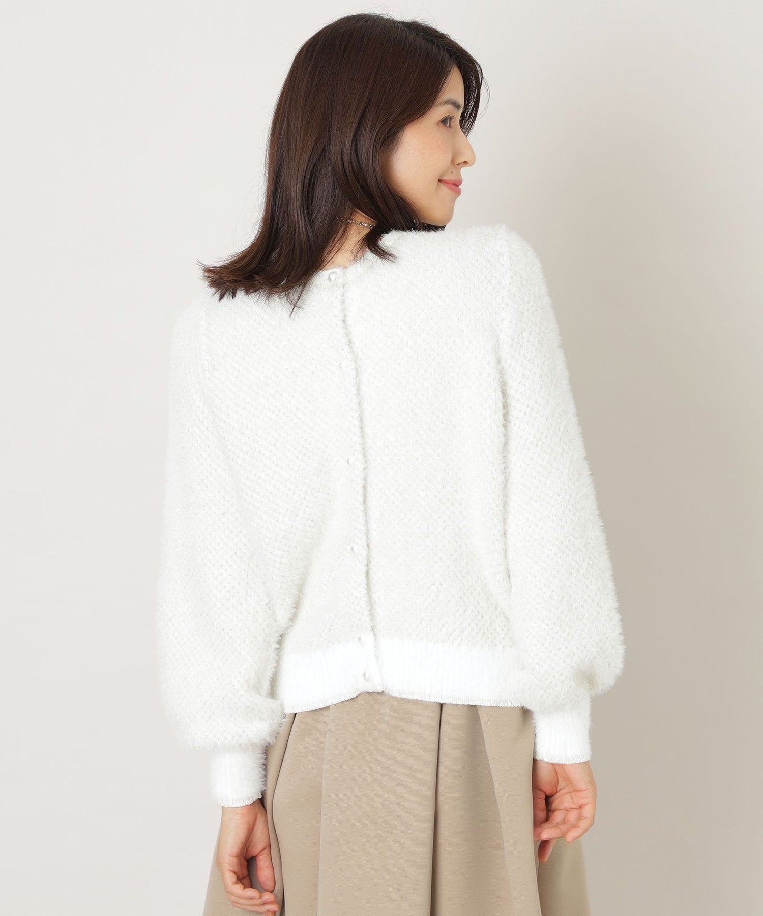 2361-W5N1345940__M,40,