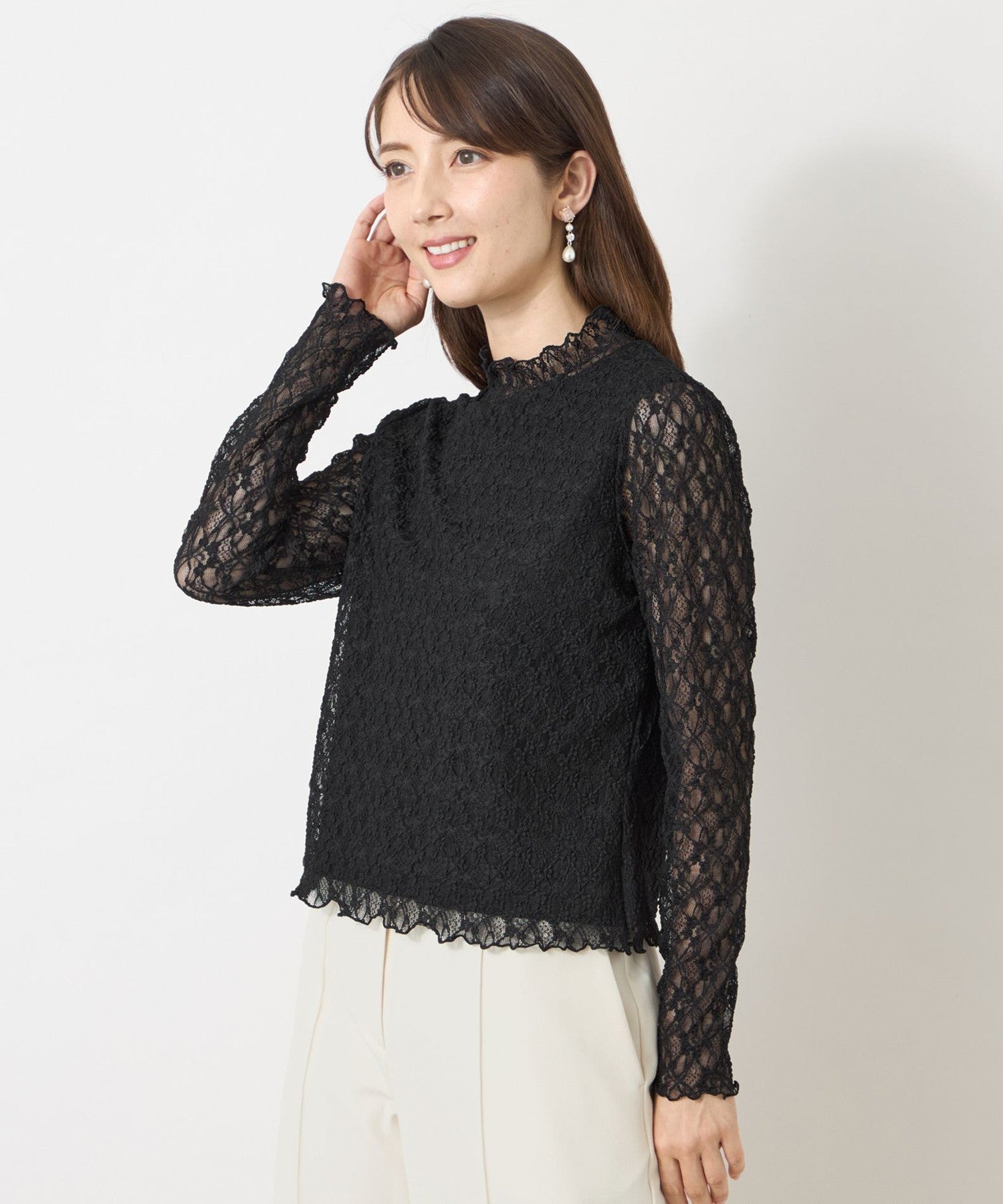 ストレッチレース ハイネックプルオーバー(トップス)｜TO BE CHIC