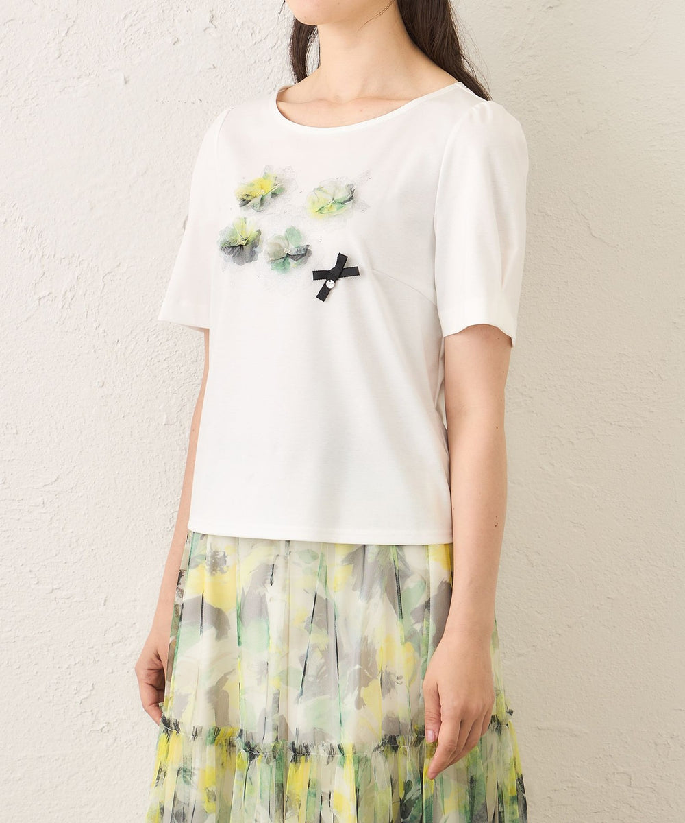 ぼかしフラワーモチーフ プルオーバー(トップス)｜TO BE CHIC(トゥー
