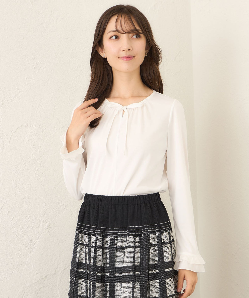 リボンビジュー カットソー(トップス)｜TO BE CHIC(トゥー ビー シック