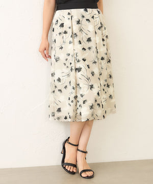 スカート YUZUKA ダブルフラワープリント タックスカート(スカート)｜TO BE CHIC(トゥー
