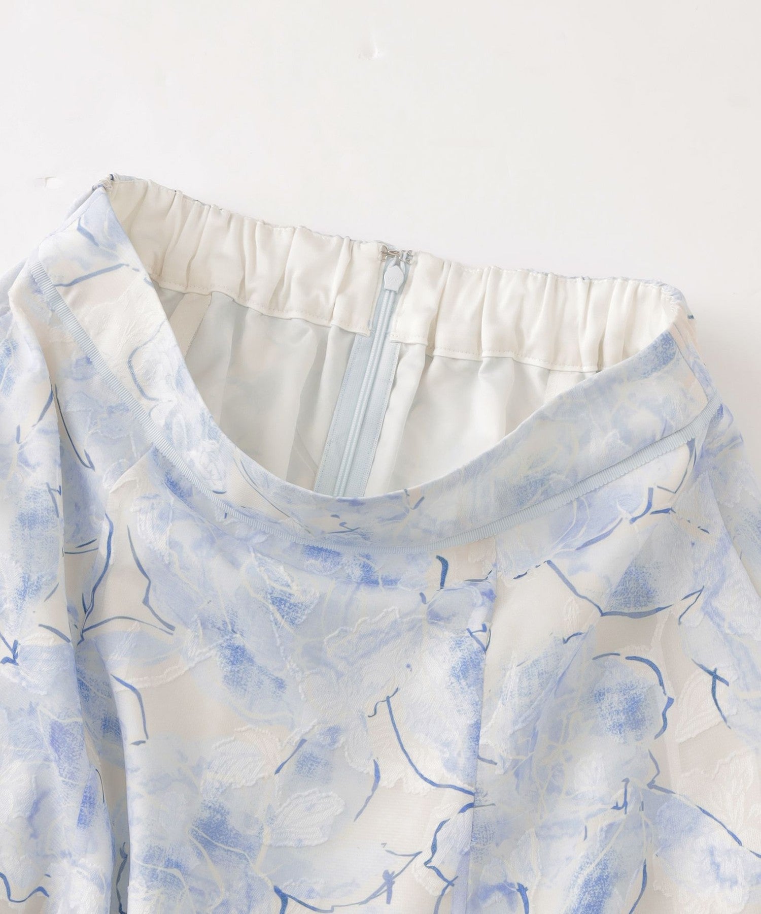 2361-W5S1155724__N,24,