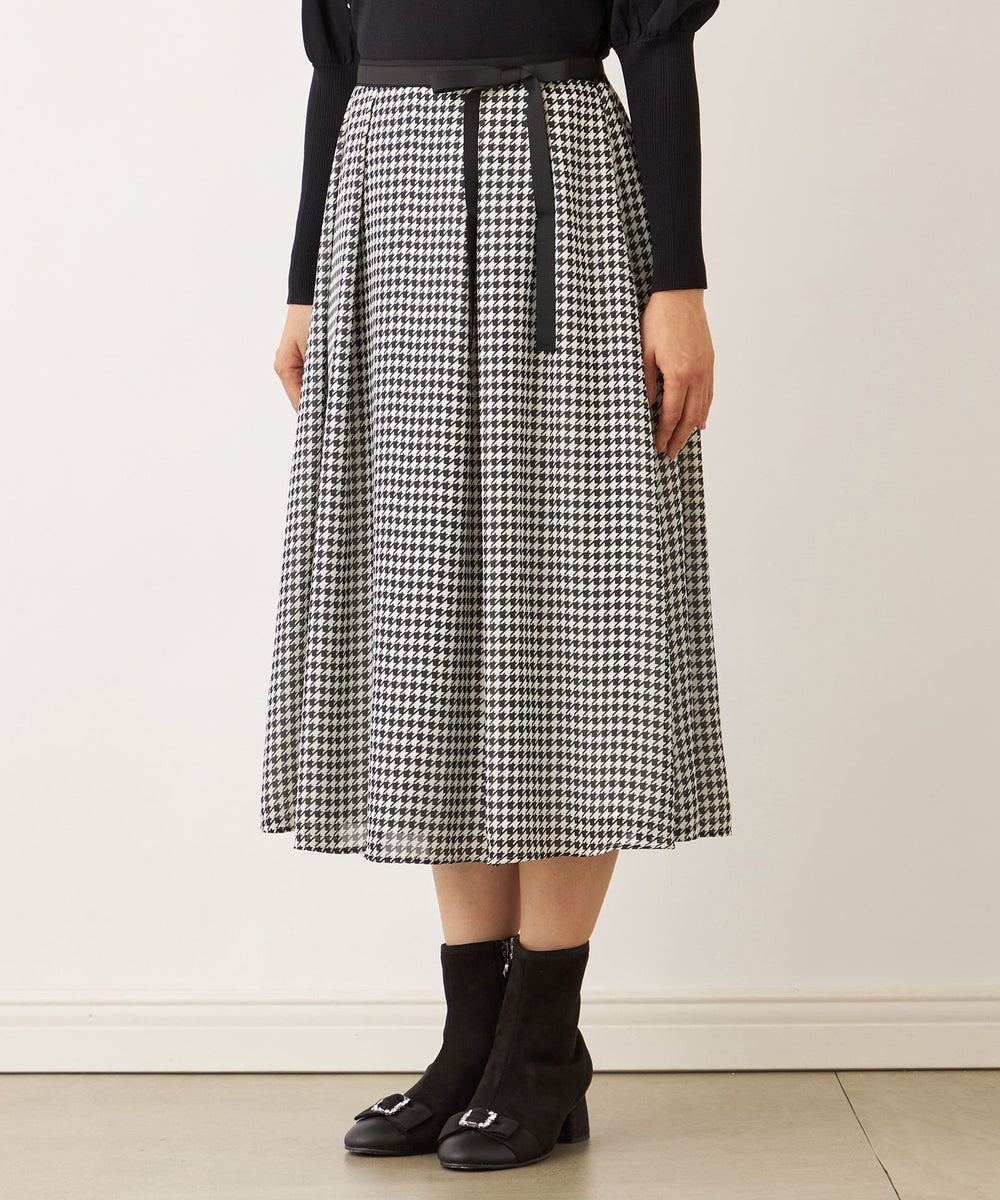 新品 グリーン & ネイビー 7段チュチュスカート(140cm~） ネイビー）グラデーションチュールスカート – ONE PEACE ONLINE