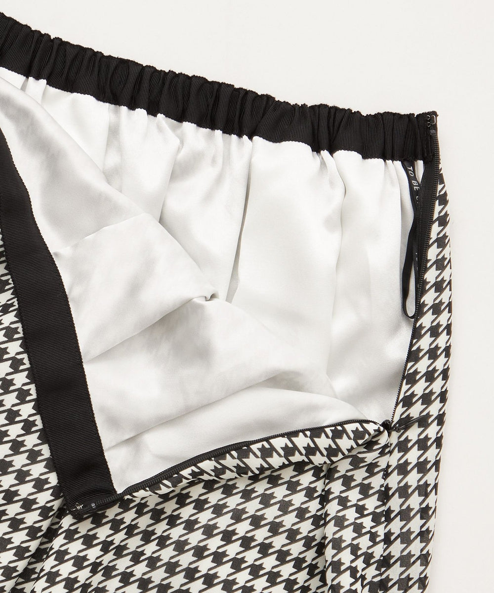 ジョーゼット千鳥 タックスカート(スカート)｜TO BE CHIC(トゥー