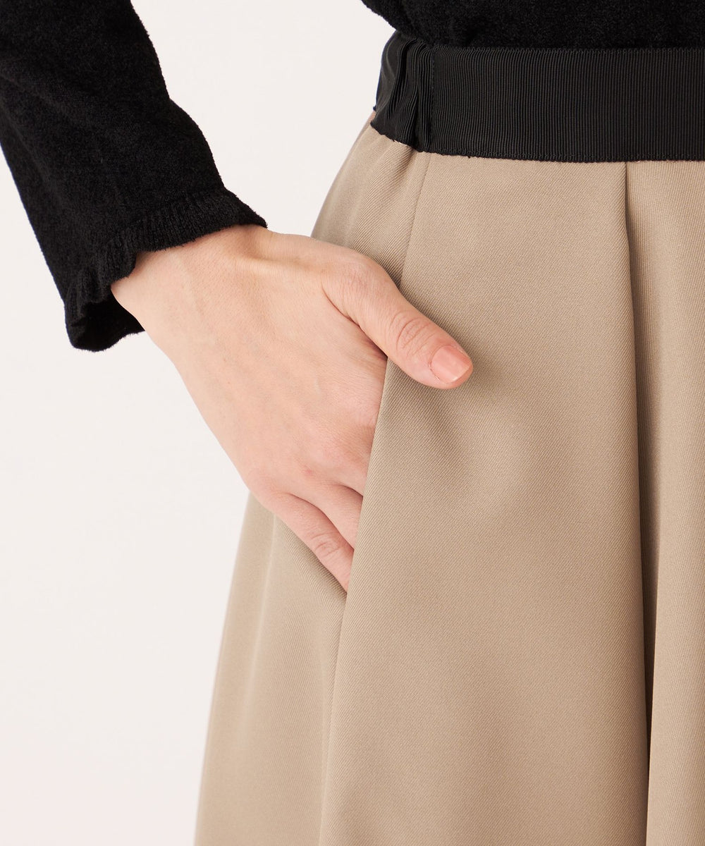 ランダムタック ツイルスカート(スカート)｜TO BE CHIC(トゥー ビー