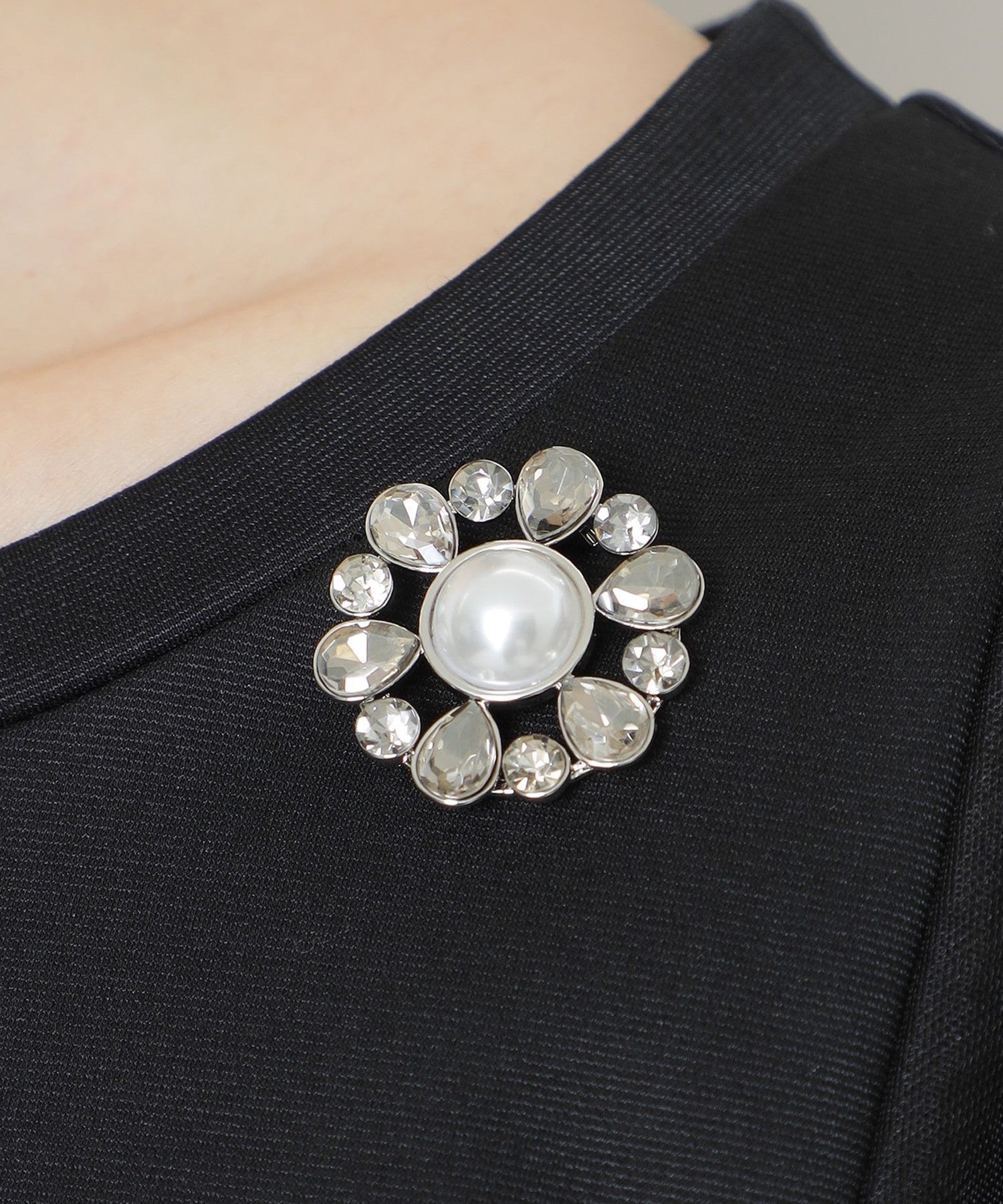 2361-W5V2534406__,06,