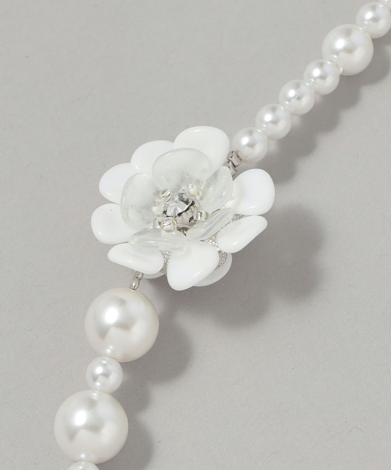 2361-W5V2584301__F,01,