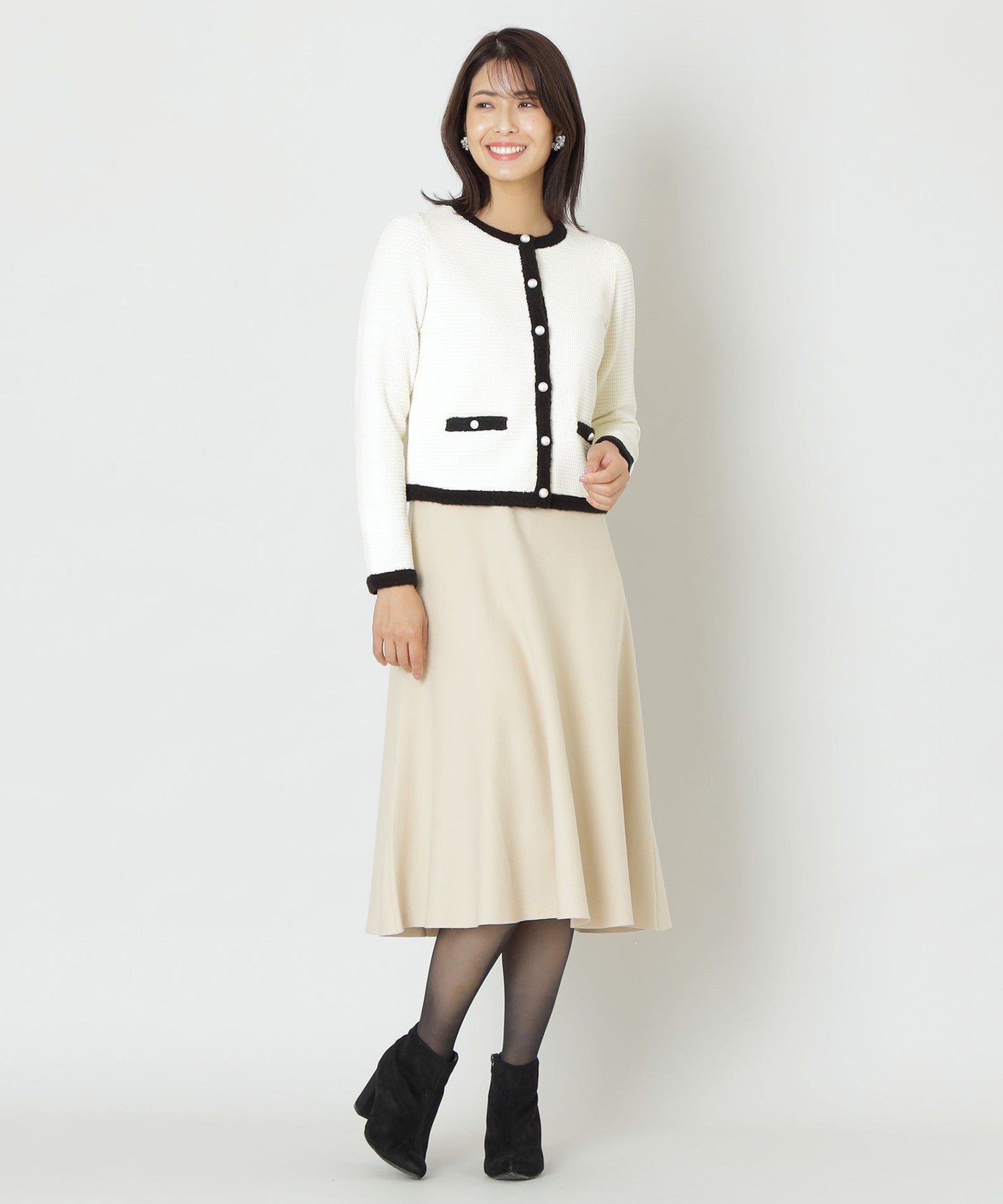 2362-W7F0543902__H,02,