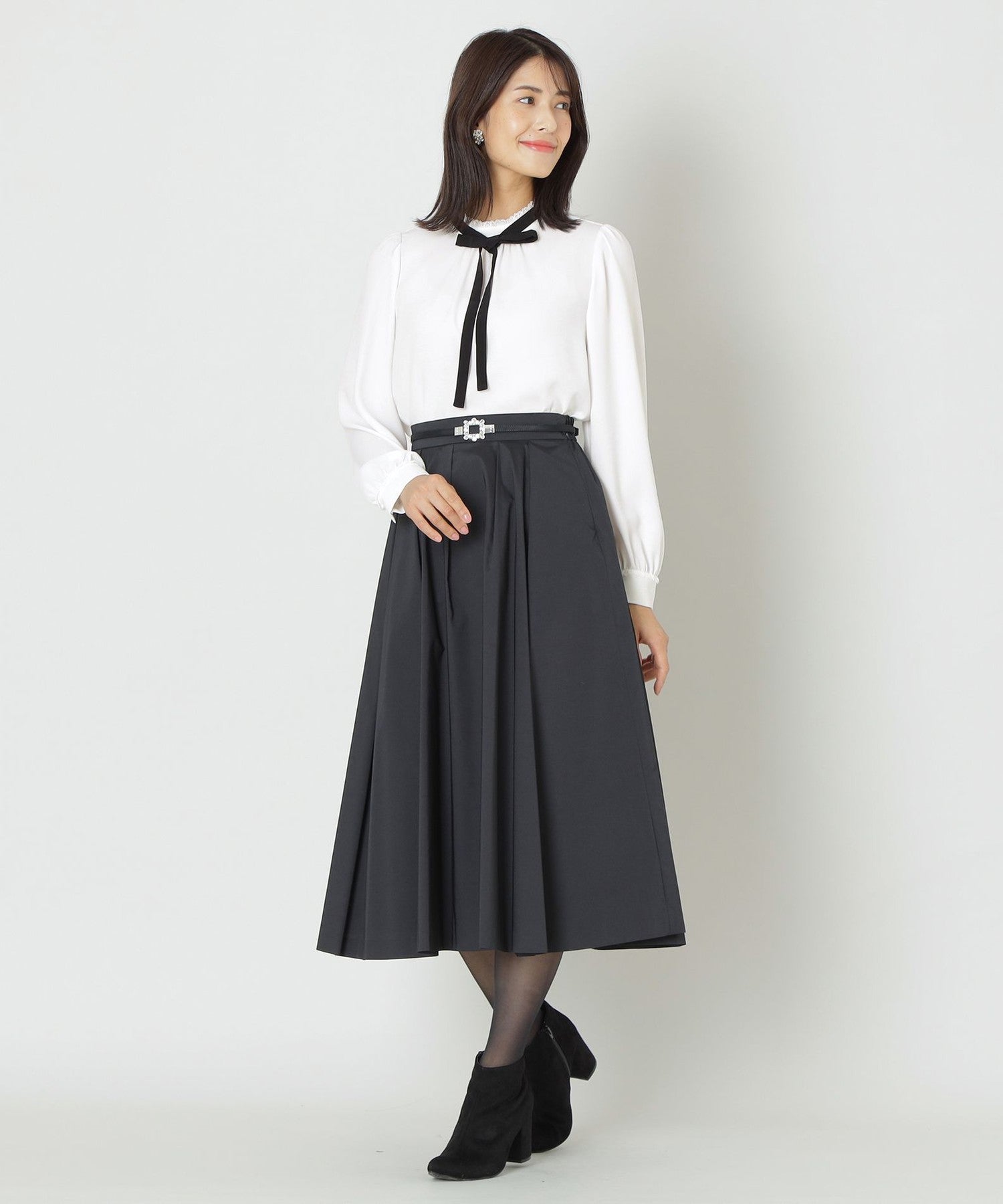 2362-W7M0644202__H,02,