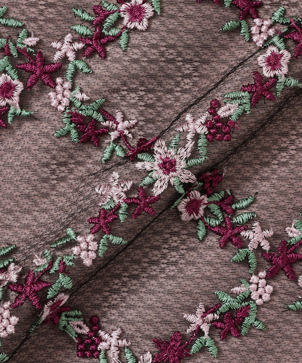 L】フラワー刺しゅう チュニックブラウス(トップス)｜TO BE CHIC