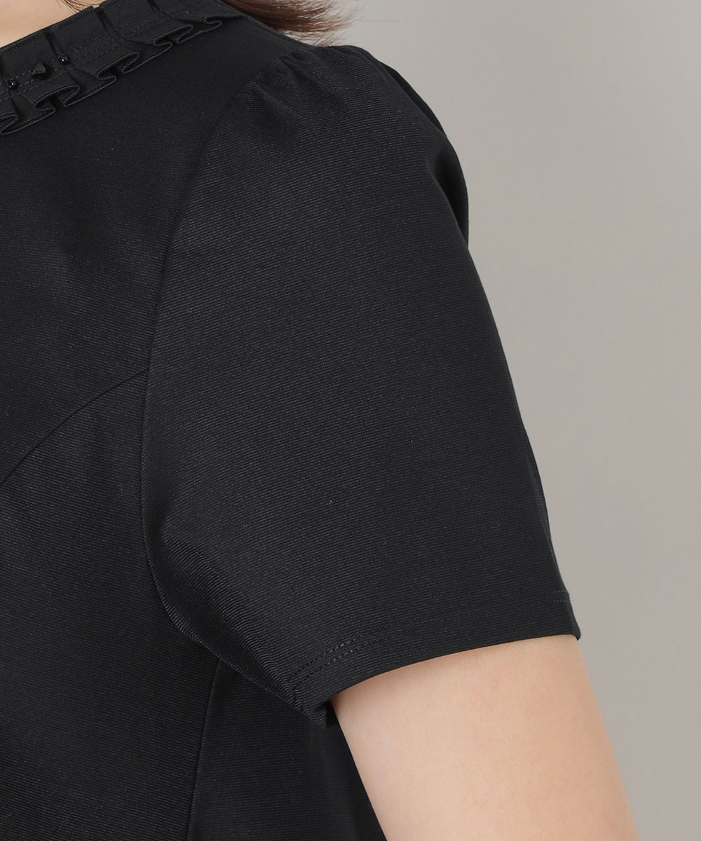 L】タックリボン＆ビジューネック チュニック(トップス)｜TO BE