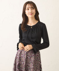 L】リボンビジュー カットソー(トップス)｜TO BE CHIC(トゥー