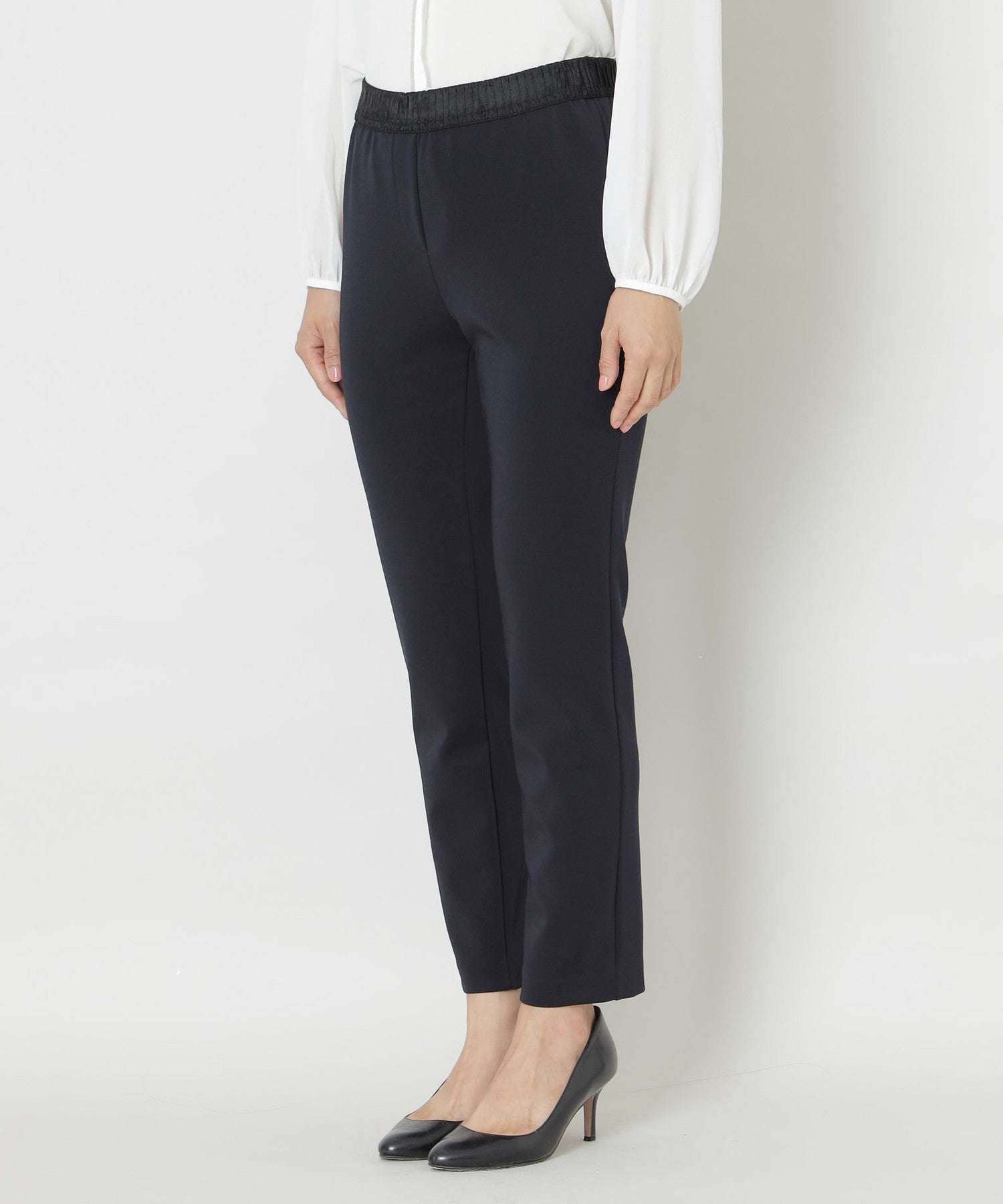 2362-W7R0441629__M,29,