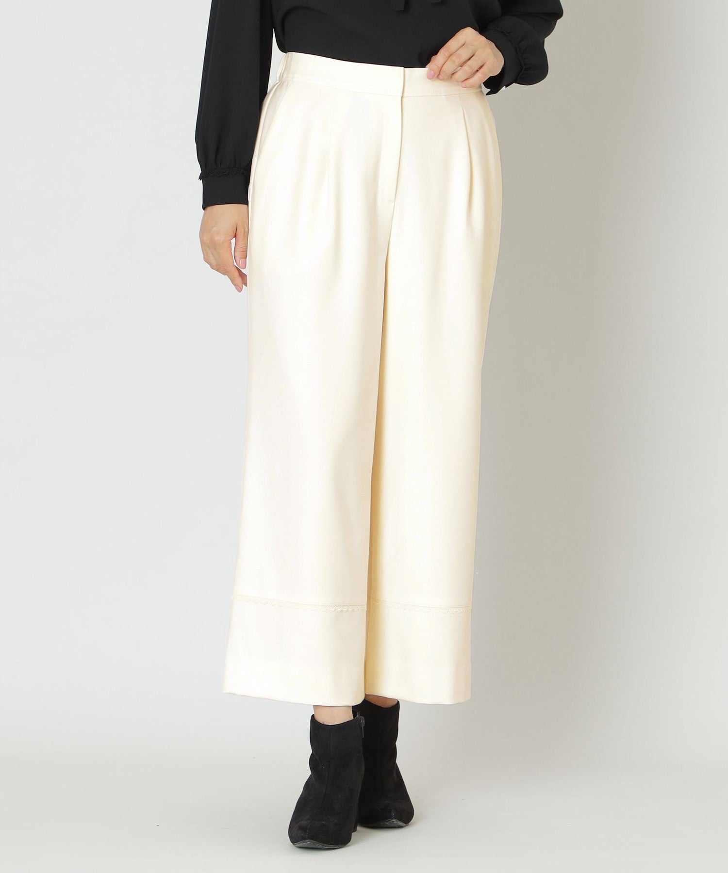 2362-W7R0644402__,02,