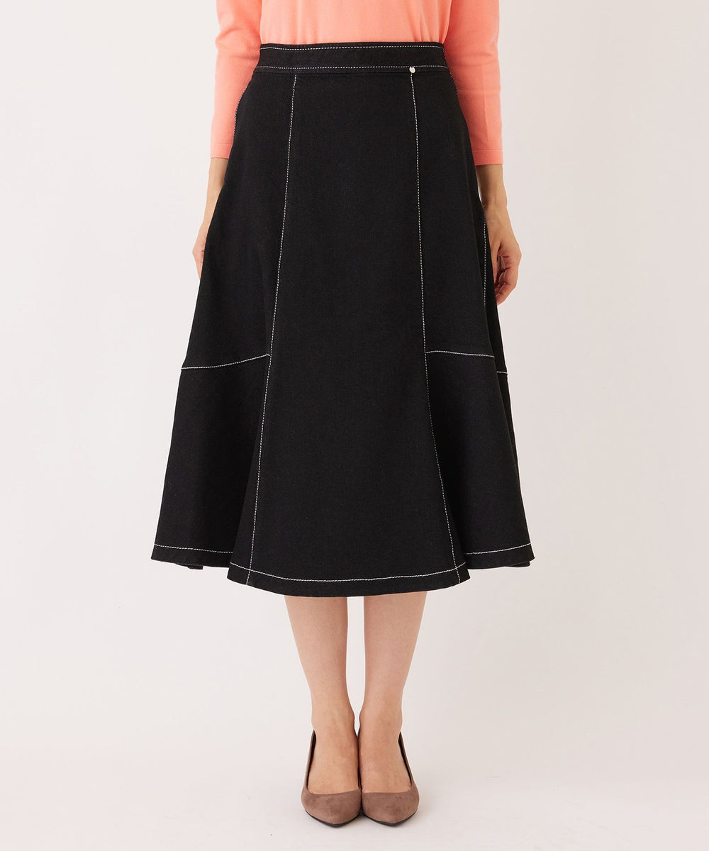 L】ブラックデニム フレアスカート(スカート)｜TO BE CHIC(トゥー ビー