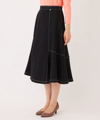 L】ブラックデニム フレアスカート(スカート)｜TO BE CHIC(トゥー ビー